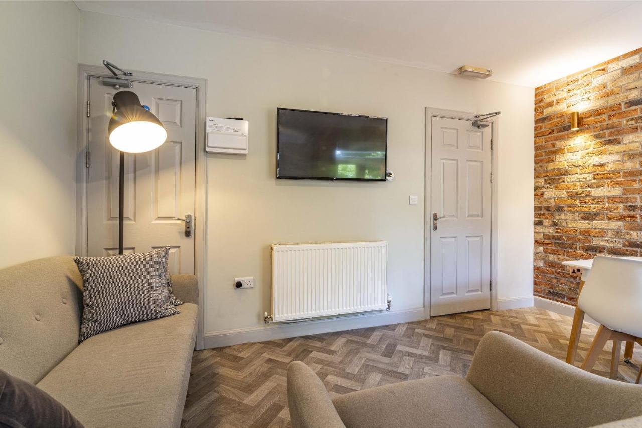 Stay @ Baker Street Дерби Экстерьер фото